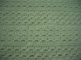crochet pattern to make a baby blanket or afghan